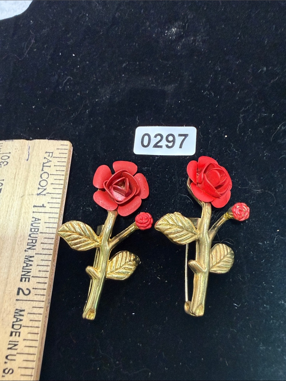 Gold-Tone Red Rose Brooch Pin - Floral Accent for Women